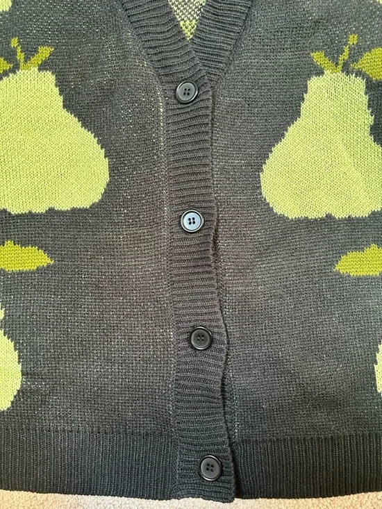Pear Pattern Cardigan - Picture 3 of 6